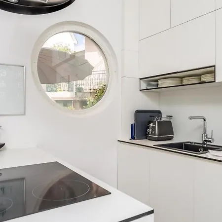 Apartament Rona Luxury Skarpina